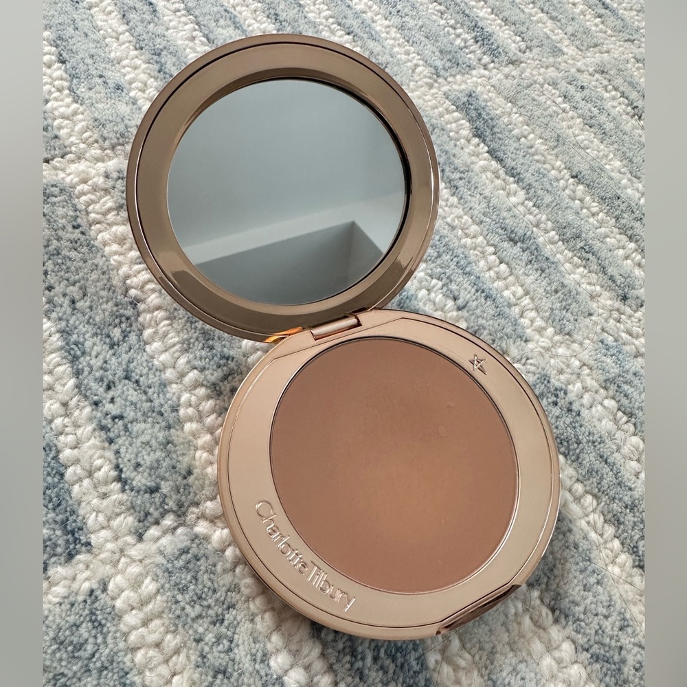 Charlotte Tilbury Airbrush Matte Bronzer - Medium